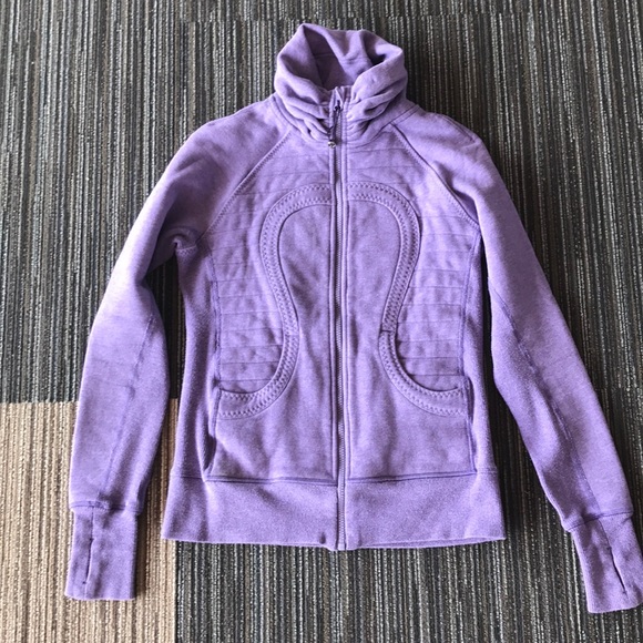 Lululemon Calm and Cozy - Picture 3 of 5